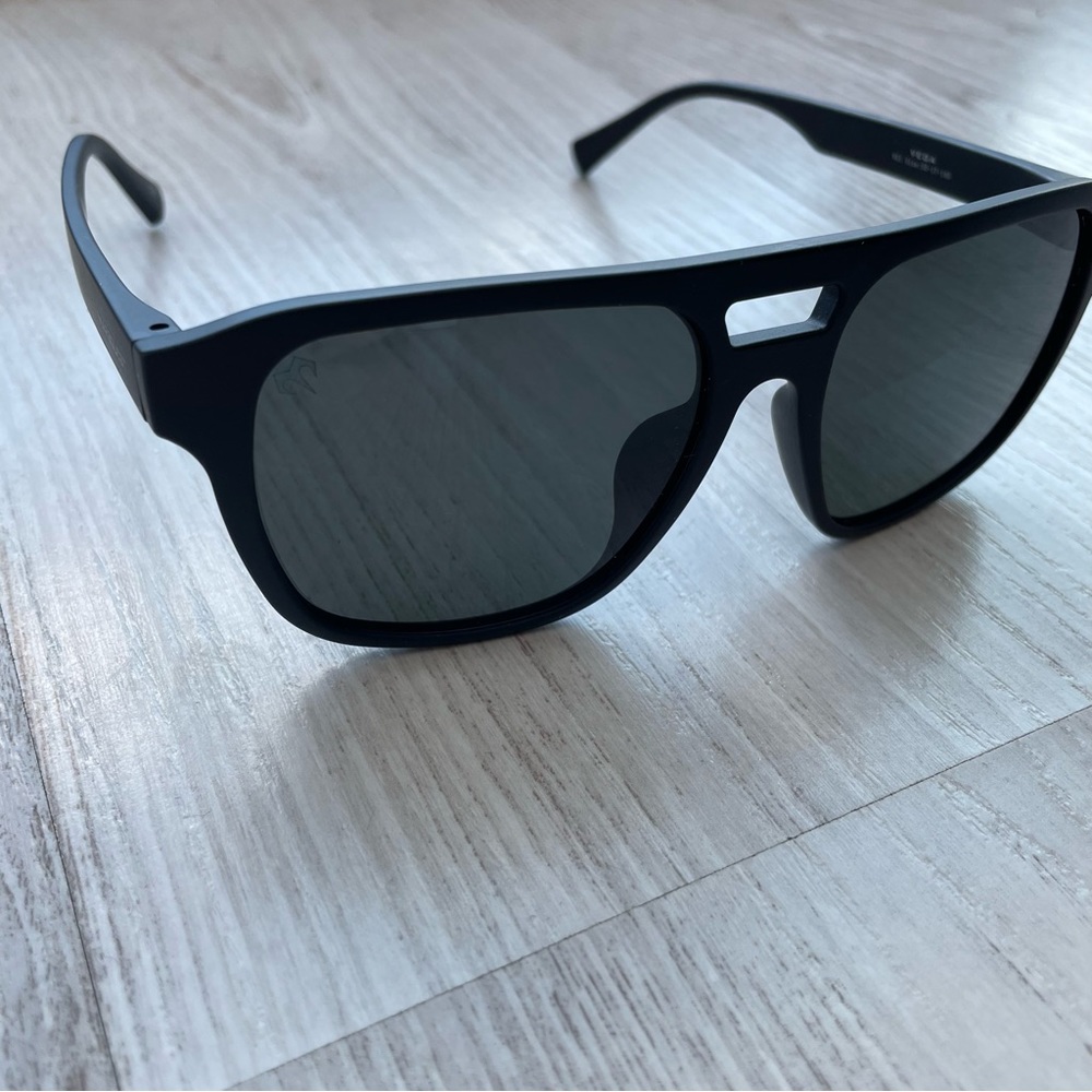 Marsquest new Vega sunglasses black frame & lens unisex aviator style plastic